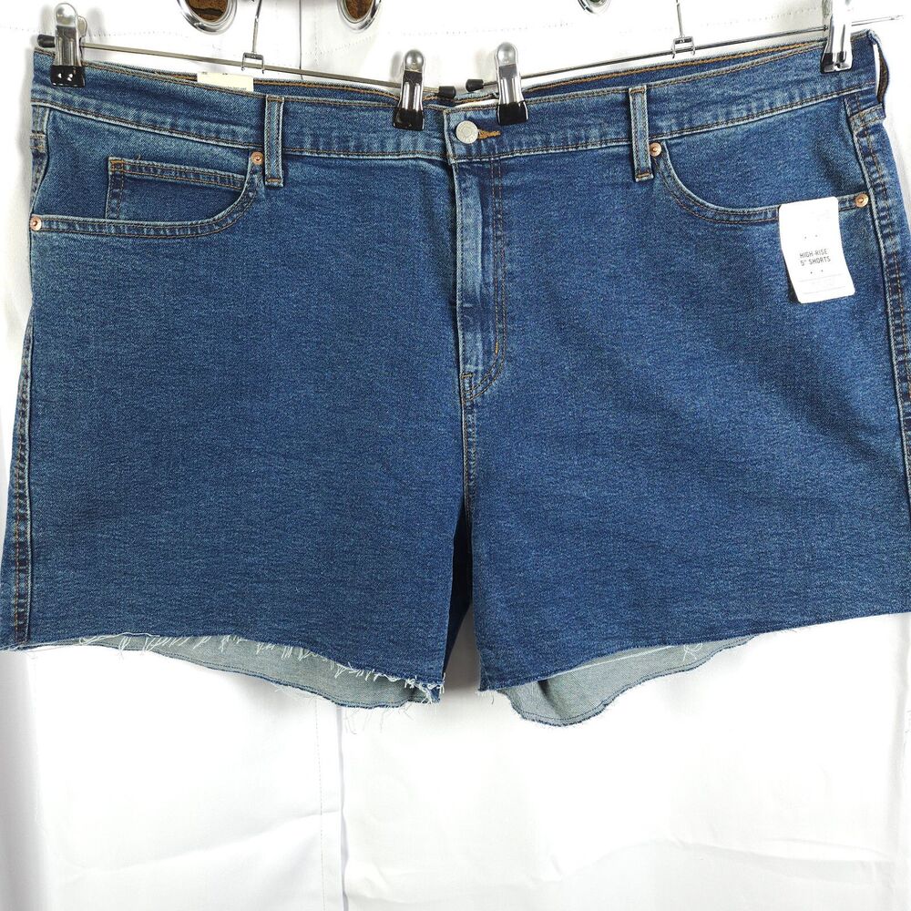 NWT Levi Strauss Womens Blue High-Rise Fray Hem Shorts Size 28‎ Signature Jorts